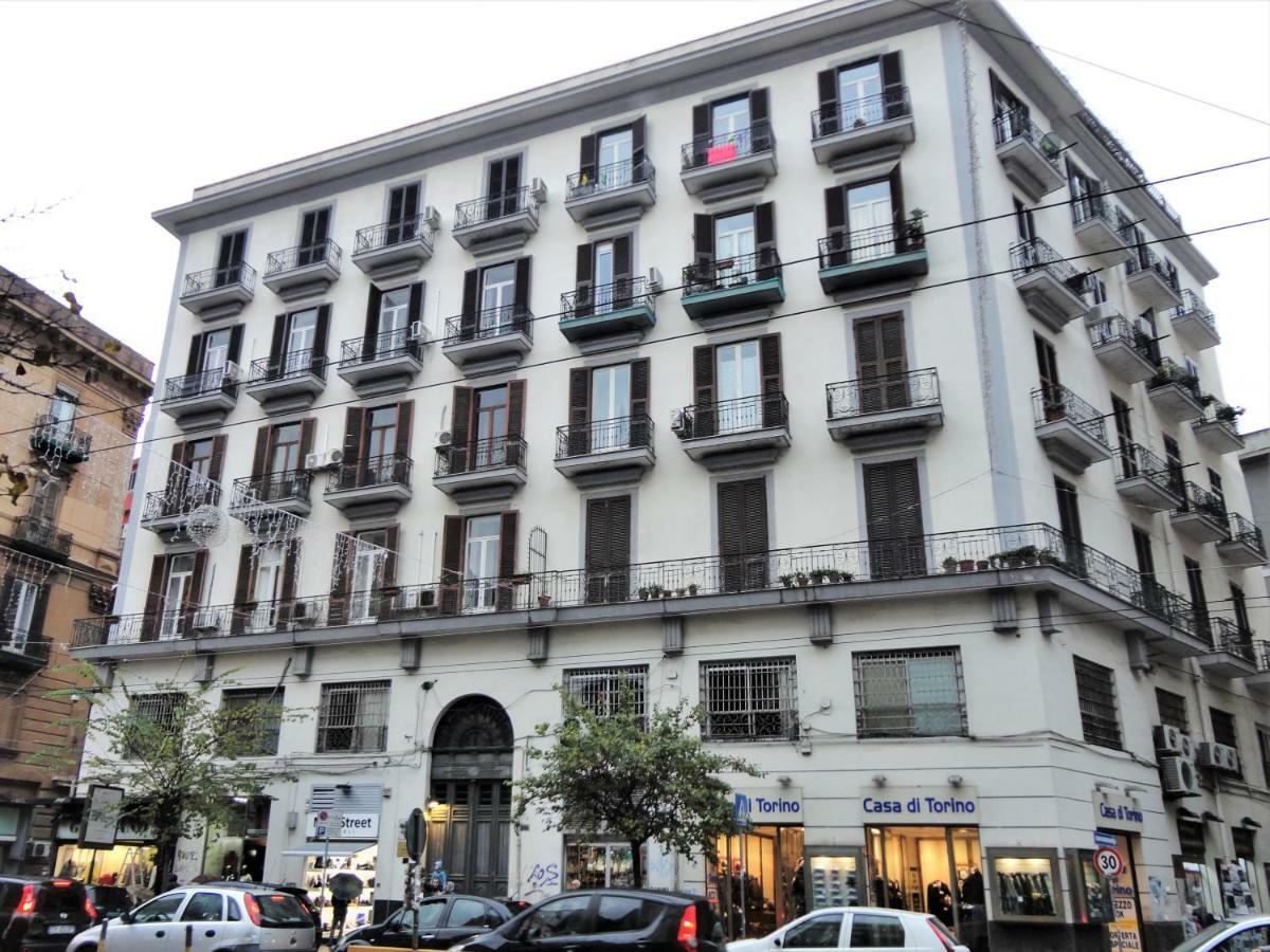 Umberto I Holiday House Nápoles Exterior foto